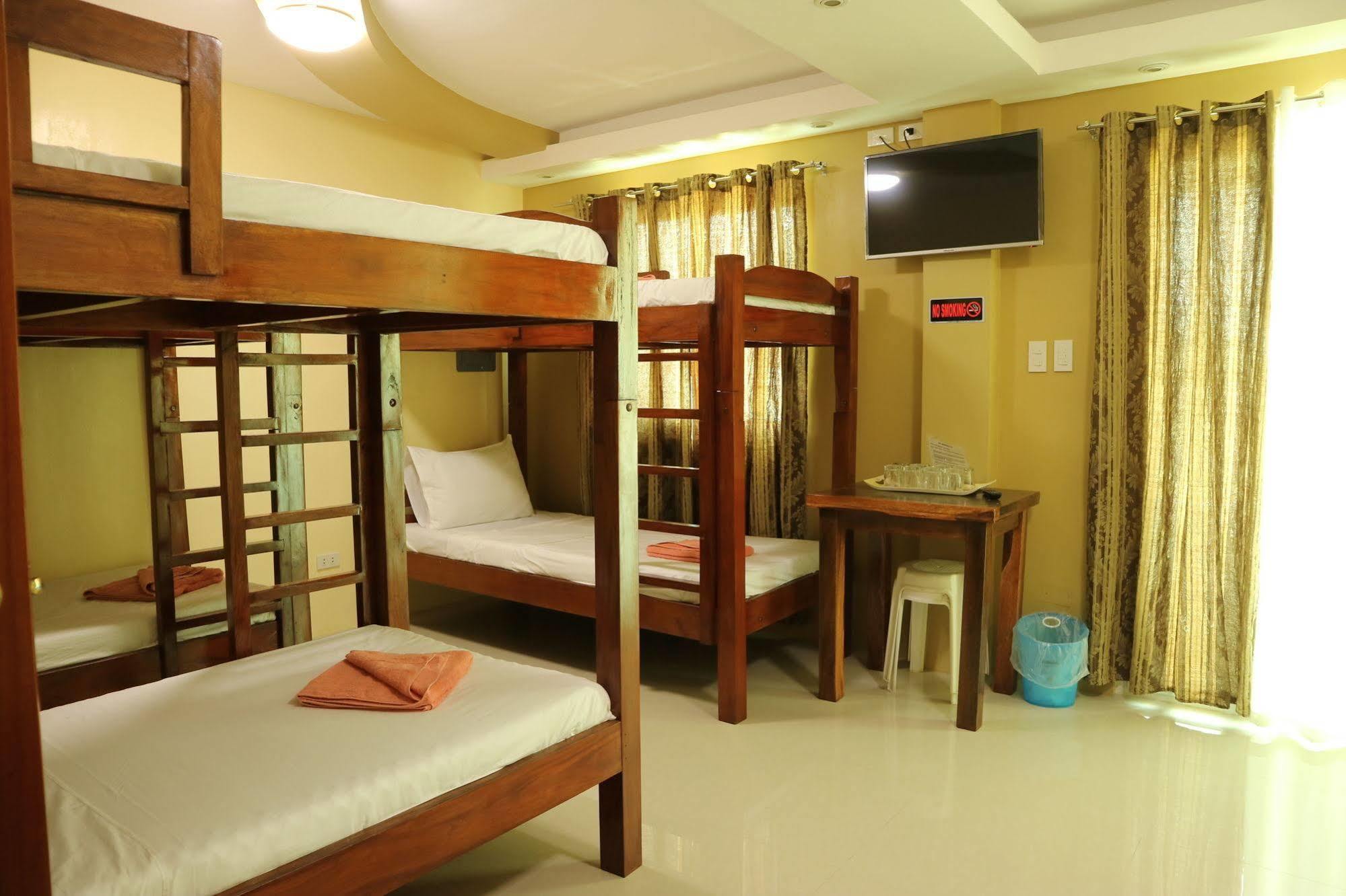 Ea Apartelle - Metro Vigan Exterior foto