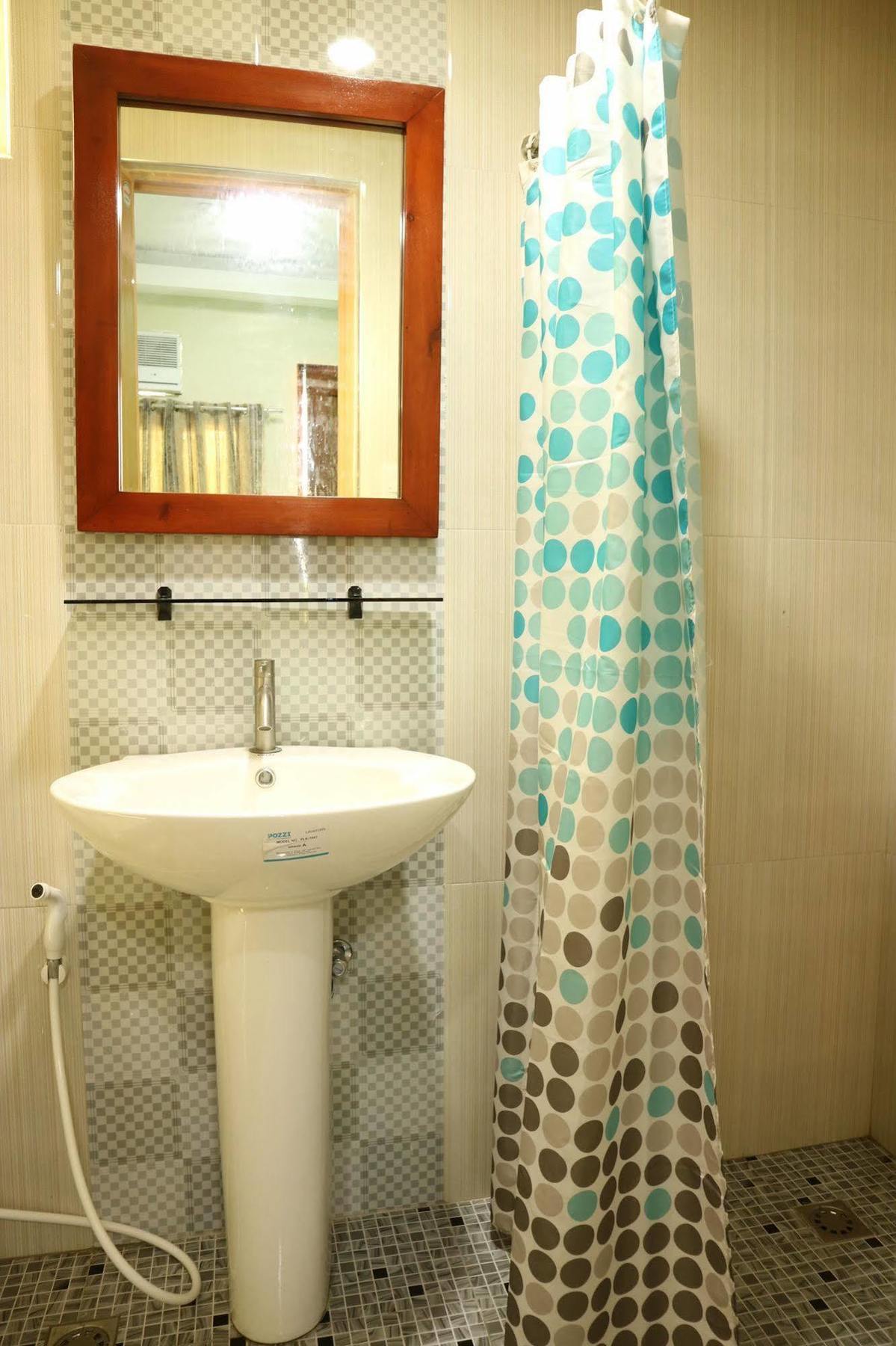 Ea Apartelle - Metro Vigan Exterior foto