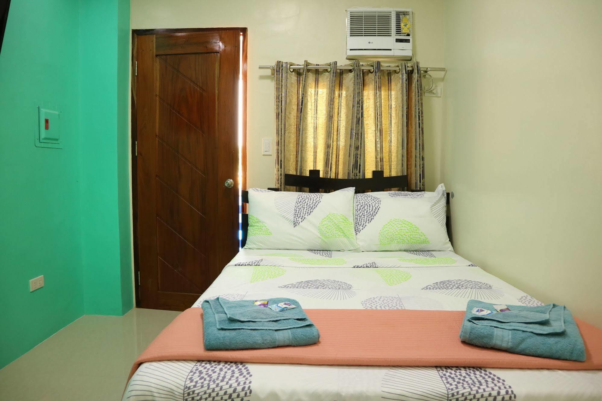 Ea Apartelle - Metro Vigan Exterior foto