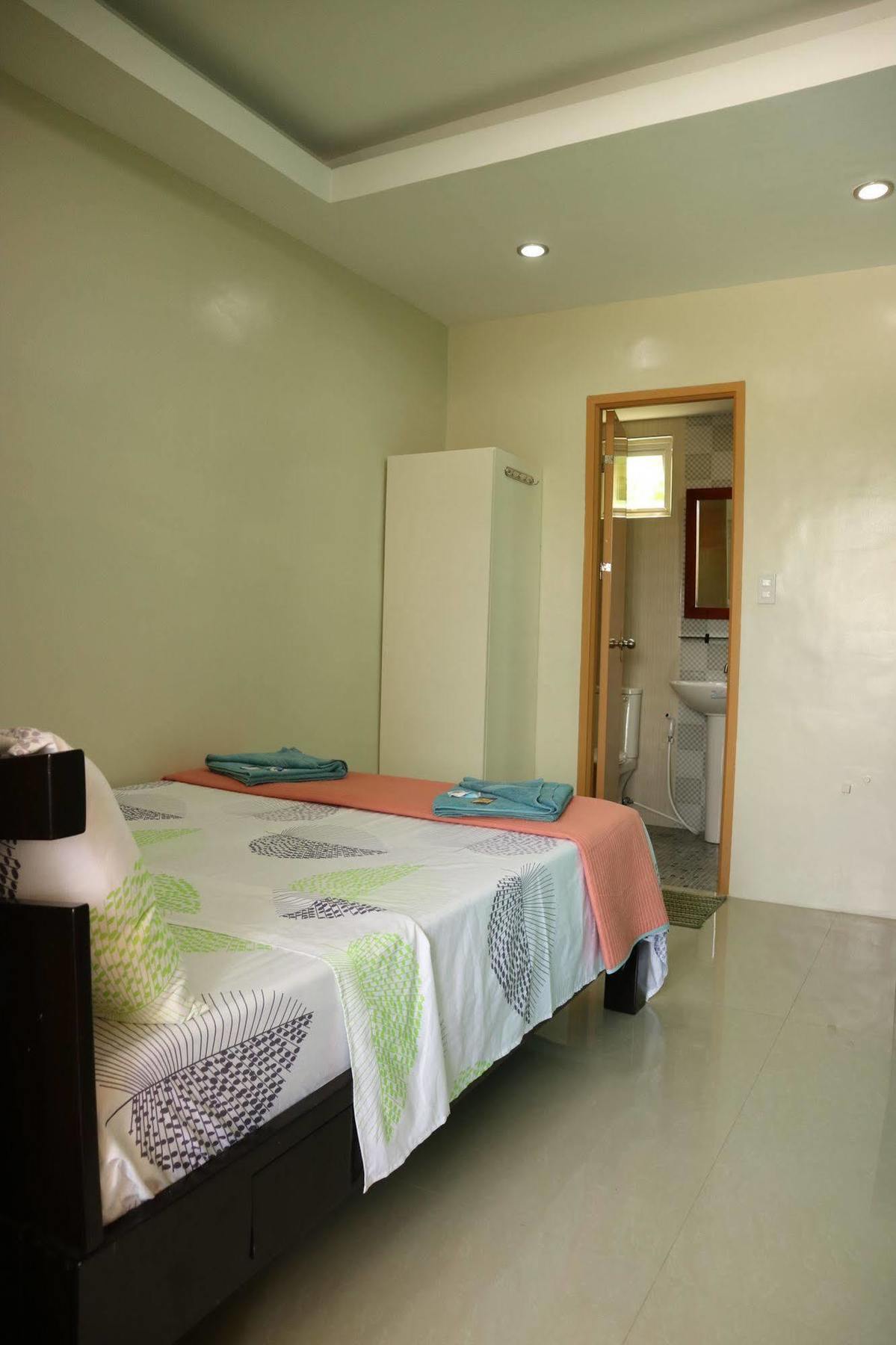 Ea Apartelle - Metro Vigan Exterior foto